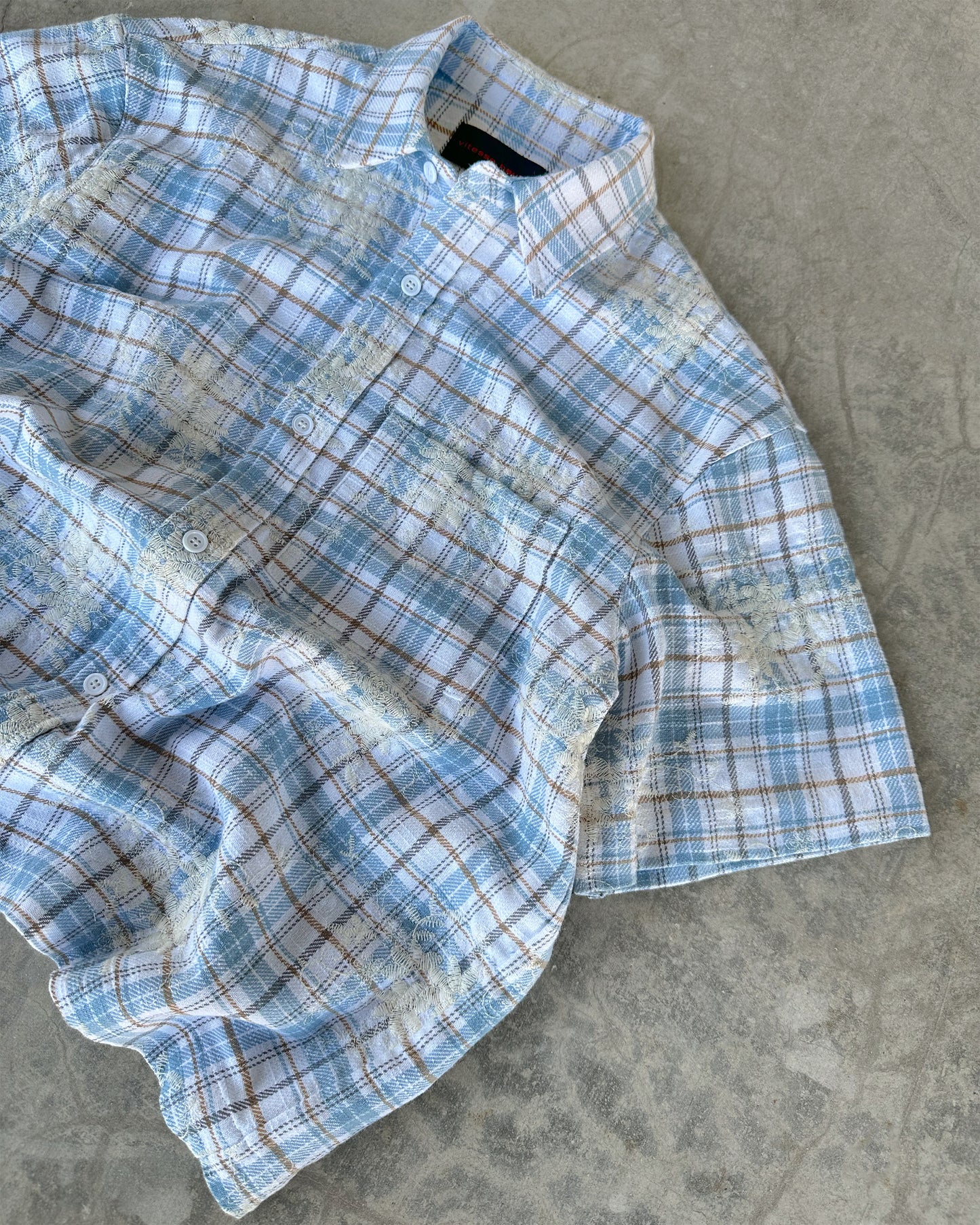 VITESSEHAUTE Embroidered Short Shirt