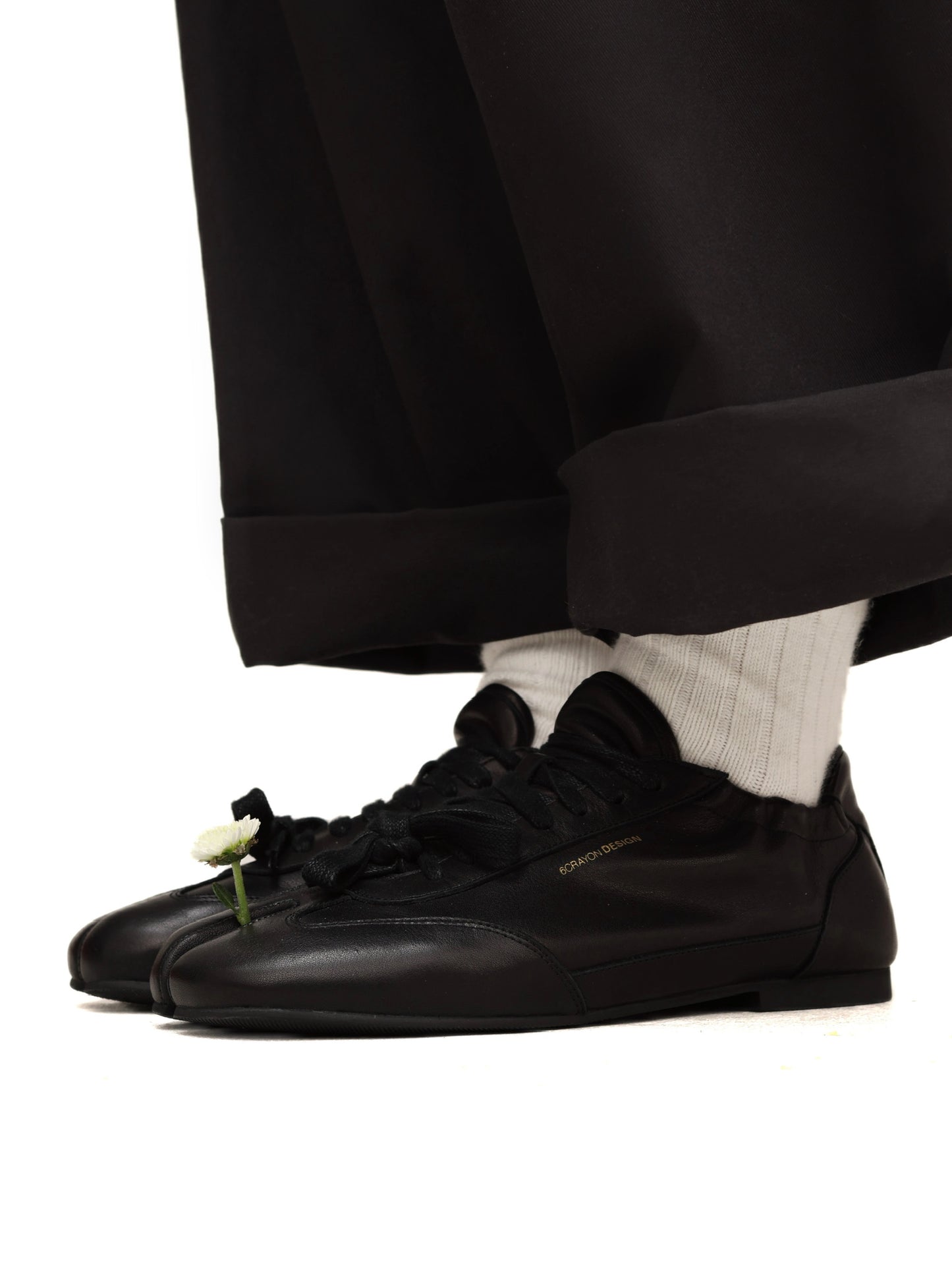 6cRAyon Thin-Sole TABI Sneakers